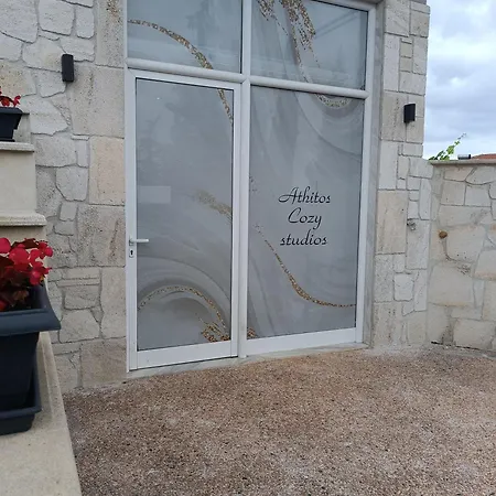 Athitos Cozy