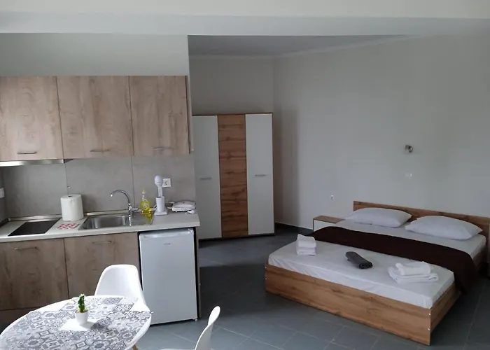 Athitos Cozy Apartment