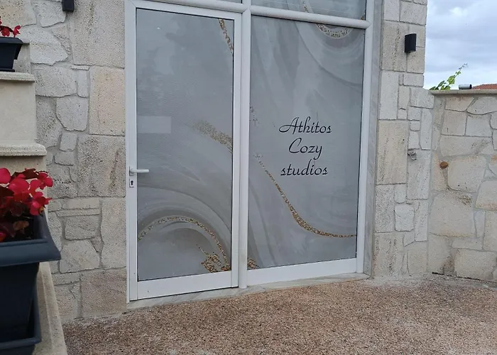 Athitos Cozy